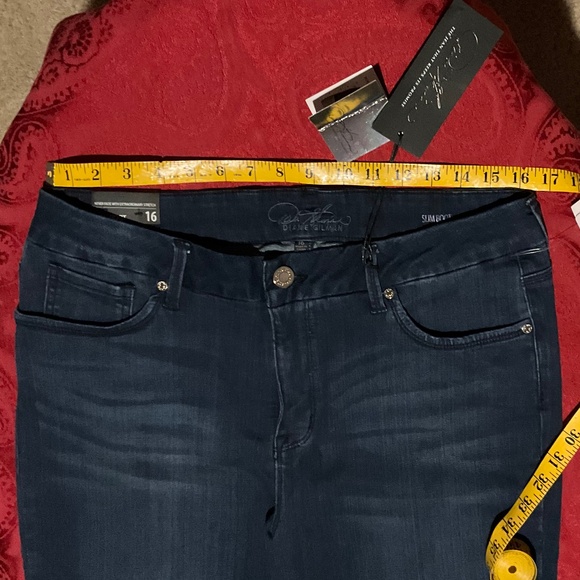 Women’s DG2 Diane Gilman Forever Lux StretchDenim Slim Bootcut Jeans Size 16 NWT - Picture 2 of 16